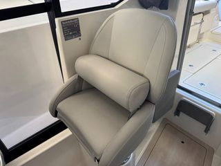 Quicksilver 2026 705 PILOTHOUSE-thumb-9