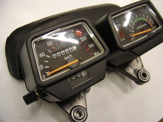 ΚΟΝΤΕΡ ΣΤΡΟΦΟΜΕΤΡΟ ΚΟΝΣΟΛΑ YAMAHA XT600-thumb-1