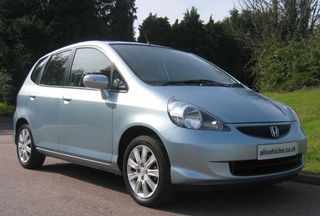 Honda Jazz, Μουαγιέ με ρουλεμάν πίσω τροχού-thumb-1
