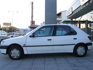 Peugeot 306 1996-thumb-1