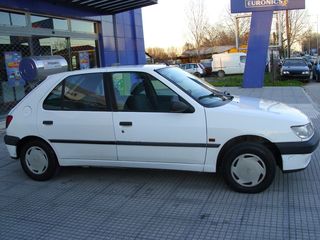 Peugeot 306 1996-thumb-2