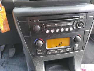 Citroen C4 2006 Exclusive-thumb-11