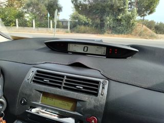 Citroen C4 2006 Exclusive-thumb-17