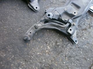 Ψαλίδι Εμπρός Αριστερό για TOYOTA AYGO (2005 - 2009) (B10) , CITROEN C1 (2005 - 2008) (P) , PEUGEOT 107 (2006 - 2009) | Kiparissis - The King Of Parts