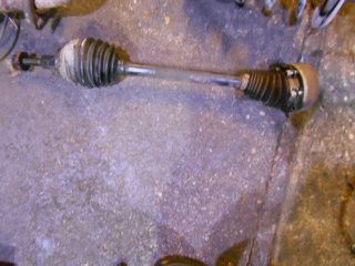 Ημιαξόνιο Εμπρός Αριστερό για VW GOLF (2004 - 2008) Mk5 (1K1) 1600 (BGU) (BSE) (BSF) Petrol 102 | Kiparissis - The King Of Parts