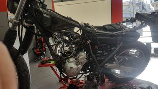 διαφορα ανταλακτικα  yamaha xt 600-thumb-1