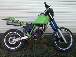 KAWASAKI KMX 200 για ανταλλακτικά