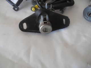  ΚΛΕΙΔΑΡΙΕΣ NISSAN ALMERA N-16 3πορτο-5πορτο-thumb-2