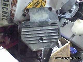 motoσυλλογη  YAMAHA RD 350 YPVS 1984.ΕΧΟΥΜΕ ΟΤΙ ΑΝΤΑΛΛΑΚΤΙΚΟ ΕΙΝΑΙ ΔΙΑΘΕΣΗΜΟ .