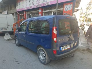 Renault Kangoo 2011-thumb-3