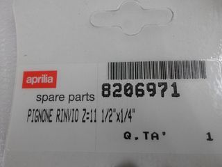APRILIA  RS 50  TUONO 50-125  MX 50  RX-SX 50  Πινιόν ντίζας Z=11 AP8206971-thumb-2