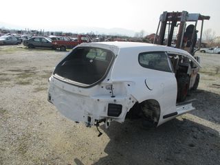 VW Scirocco 08-14-thumb-1