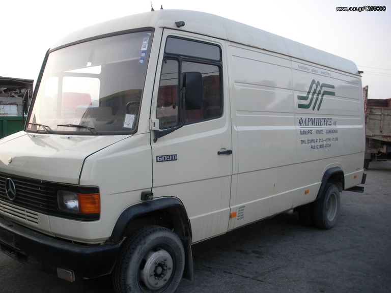 Κόφα Mercedes-Benz 1991 609D