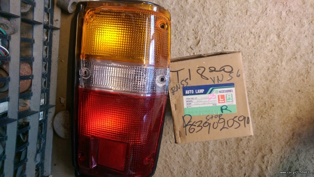 HILUX K TARO ΔΕΞΙ ΠΙΣΩ ΦΑΝΑΡΙ
