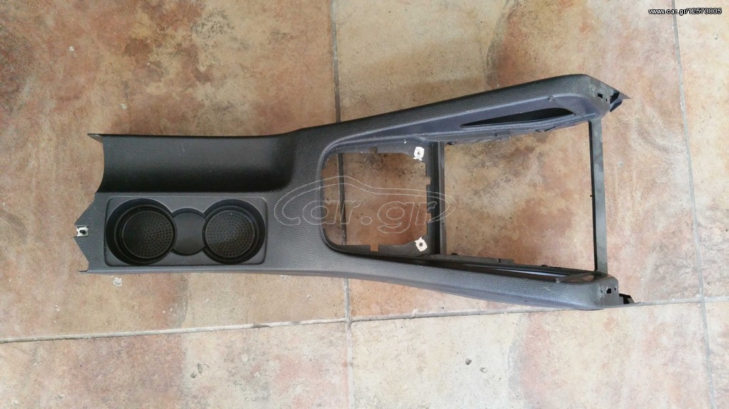 ΚΕΝΤΡΙΚΕΣ ΚΟΝΣΟΛΕΣ  VW SCIROCCO 2008 - 2014
