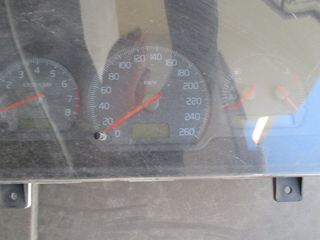 VOLVO S 40 ΚΑΤΡΑΝ-thumb-2