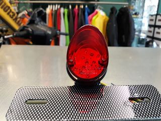 Φανάρι πίσω LEd Custom (10R + 4W ) Carbon Βαση-thumb-1