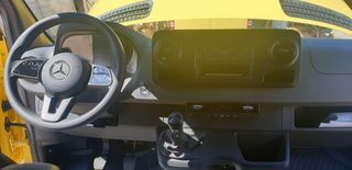Mercedes-Benz 2018 SPRINTER 214-thumb-36
