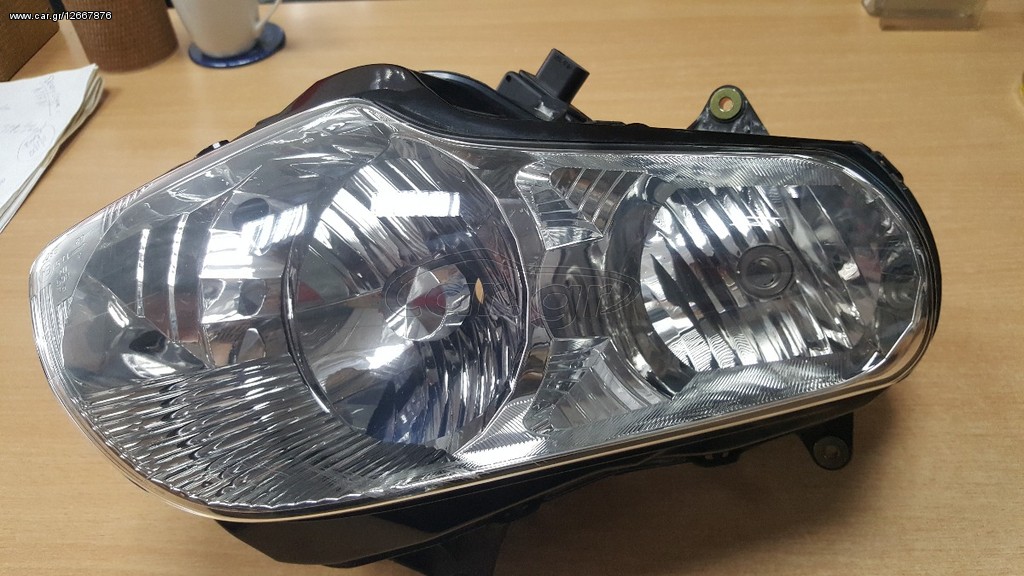 ΦΑΝΑΡΙ ΕΜΠΡΟΣ ΔΕΞΙ ΕΛΑΦΡΩΣ ΜΕΤΑΧΕΙΡΙΣΜΕΝΟ HONDA GOLDWING 1800