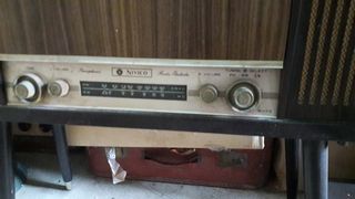 Ραδιοφωνο παλιο 