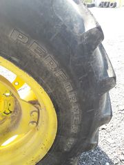 ******* SAKIS TIRES******* 340/85R24 (13.6R24) FIRESTONE 80%     320/70R24 (11.2R24) RADIAL 70%-thumb-3