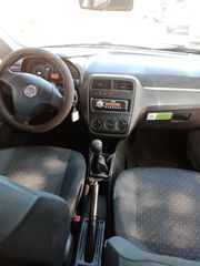 Fiat Punto 2008-thumb-12