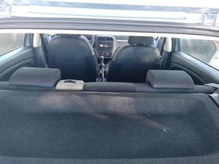 Fiat Punto 2008-thumb-19