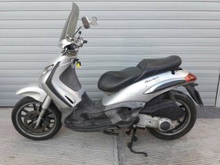 PIAGGIO BEVERLY 250 ΓΙΑ ΑΝΤΑΛΛΑΚΤΙΚΑ ΚΟΜΜΑΤΙ ΚΟΜΜΑΤΙ! PIAGGIO STOCK HOUSE! NO.1 ΣΕ ΟΛΗ ΤΗΝ ΕΛΛΑΔΑ!