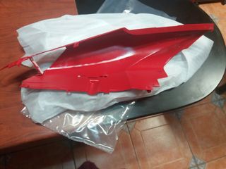 ΚΑΠΑΚΙ ΠΛΑΙΝΟ ΠΙΣΩ PEUGEOT JET FORCE 125-thumb-1