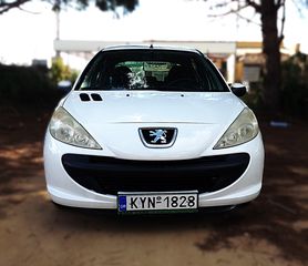 Peugeot 206 2011-thumb-1