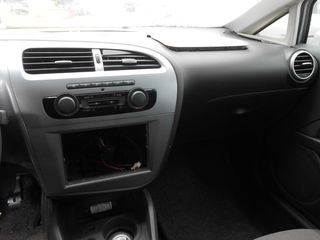 Ταμπλό Seat Leon '09-thumb-2