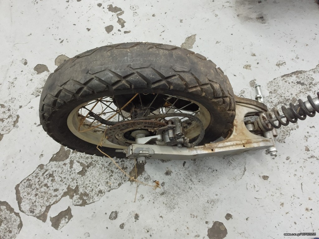 KAWASAKI KLE 400  ΖΑΝΤΑ ΠΙΣΩ