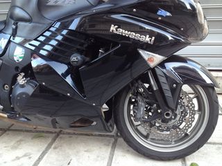 Kawasaki ZZR 1400 2008 ZZR1400-thumb-1