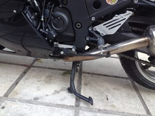 Kawasaki ZZR 1400 2008 ZZR1400-thumb-8