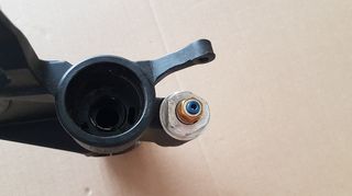 YAMAHA R6 2008+ ΒΑΣΗ ΕΜΠΡΟΣ ΔΑΓΚΑΝΑΣ-thumb-2