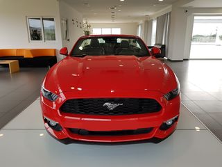 Ford Mustang 2016-thumb-4