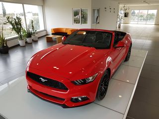 Ford Mustang 2016-thumb-3