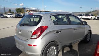 Hyundai i 20 2013 CRDI-thumb-5