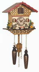  Ρολόι κούκος με χειροποίητη παράσταση αλπικού σπιτιού, εκκρεμές και δύο κοράκια Κωδ: 4232QM   www. CuckooClock .gr