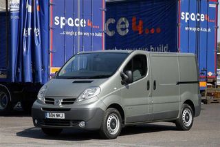 Renault Trafic II & Nissan Primastar, Προφυλακτήρας εμπρός (με μικρό ελλάτωμα)-thumb-3
