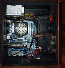 GIGABYTE GA-970A-D3/ Fx-8320 3.5ghz 8-core / 8Gb /Ssd 120gb /Hdd 500gb / Sapphire Radeon RX550 Pulse 4GB Oc