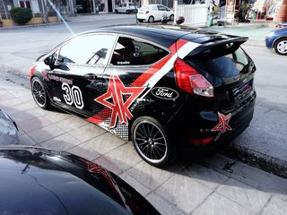 Ford Fiesta 2014 ROOKIE EDITION-thumb-6