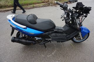 KYMCO X-CITING 500 ΜΕ 35,000 km ΓΙΑ ΑΝΤΑΛΛΑΚΤΙΚΑ ΚΟΜΜΑΤΙ ΚΟΜΜΑΤΙ / ΜΟΤΟ ΚΟΣΚΕΡΙΔΗΣ