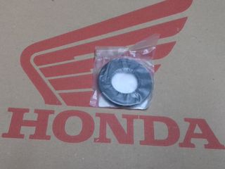 SUZUKI KATANA 550/ GSX400E/ GS400/ GS425/ GS450/ GS550E ΤΣΙΜΟΥΧΑ ΑΞΟΝΑ ΚΙΝΗΣΕΩΣ ΓΝΗΣΙΑ