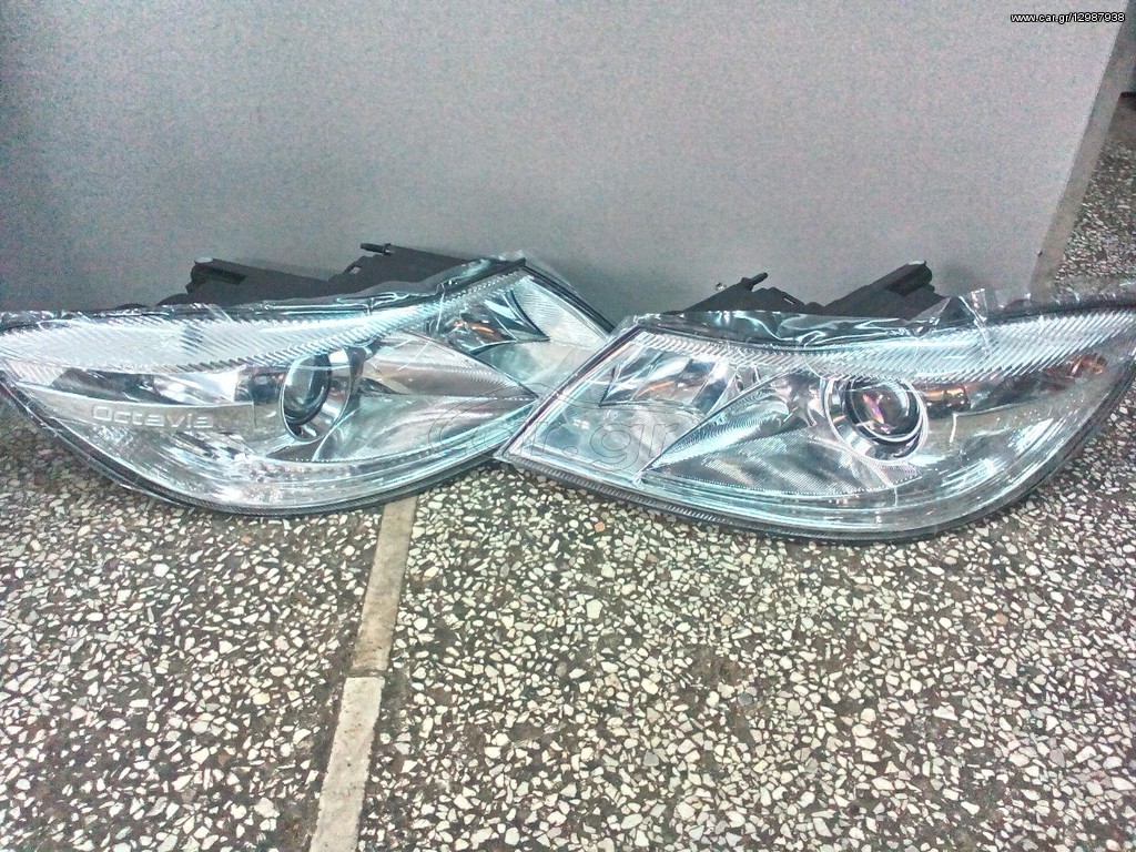 ΦΑΝΑΡΙΑ ΕΜΠΡΟΣ OCTAVIA 5 [2009-2013]