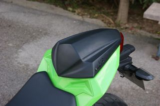 μονόσελο kawasaki ninja 300-thumb-1
