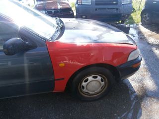 Toyota Corolla E100 φτερα