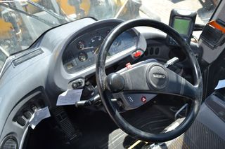 Φορτωτής Με Λάστιχα Komatsu 2007 WA 480-6-thumb-4