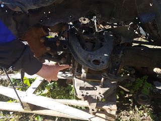 ΨΑΛΙΔΙΑ ΕΜΠΡΟΣ ΑΡΙΣΤΕΡΑ ΑΝΩ & ΚΑΤΩ TOYOTA HILUX  '2000