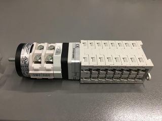 ΔΙΑΚΟΠΤΗΣ ΙΝΒΕΡΤΕΡ ABB POWERONE-thumb-3